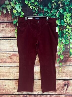 Old Navy Mid Rise Flare Ankle Corduroy Pants Women's 16 Maroon Red Stretchy NWT